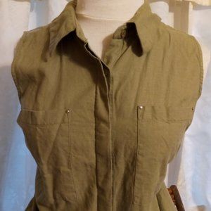 Sleeveless Button Up